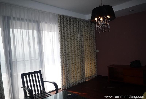 rem-cua-grand plaza-tran-duy-hung-cau-giay-ha-noi2.jpg